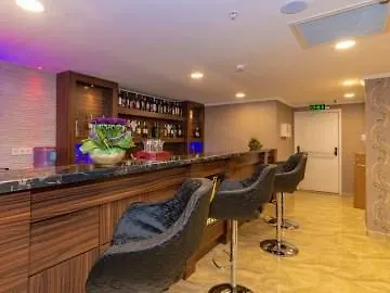 Hotel Vision Deluxe 3*