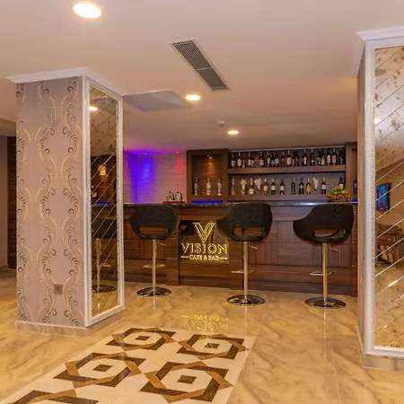 Vision Deluxe Hotel 3*