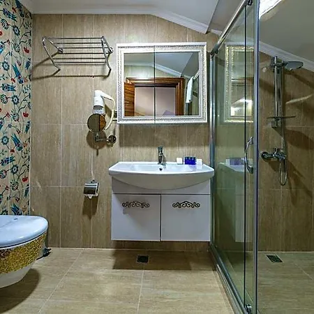 Vision Deluxe Hotel