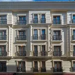 Vision Deluxe Hotel 3*