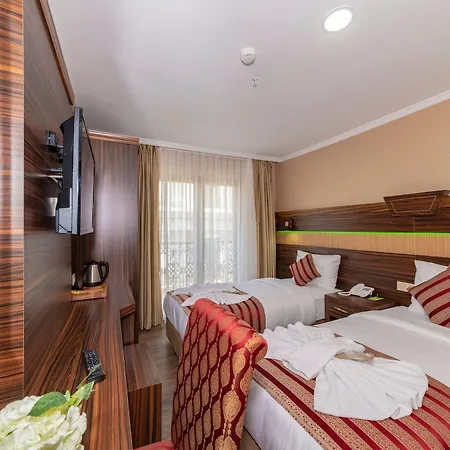 Vision Deluxe Hotel